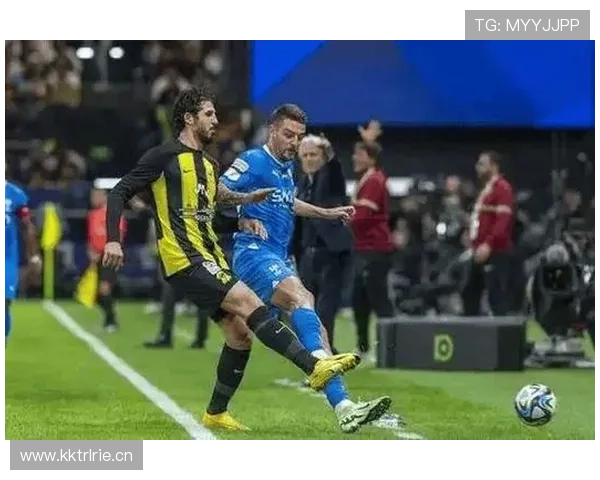 利雅得新月统治周期面临挑战,球队稳定性正受竞争格局变化考验 利雅得新月统治周期面临挑战,球队稳定性正受竞争格局变化考验