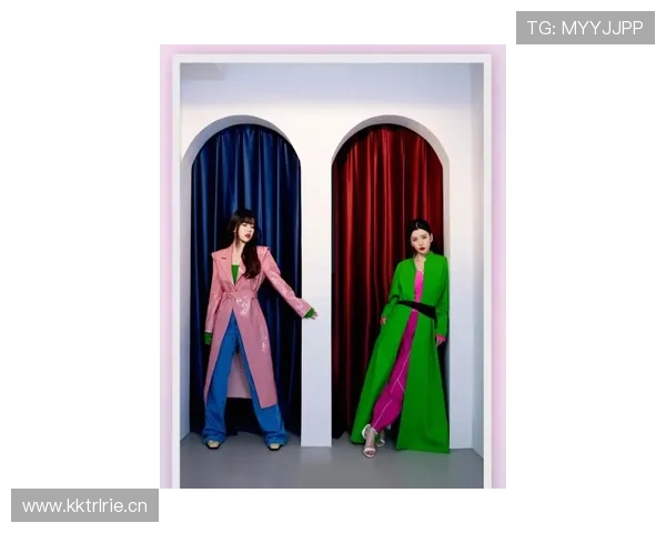 史梦瑶家里到底藏着多少宝，穿得跟明星逛街场面都比我高端太多了吧！